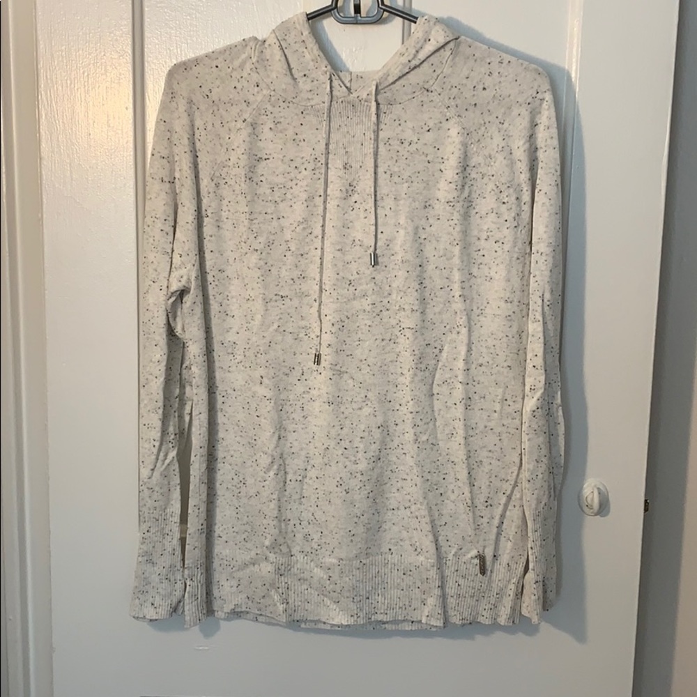 White with small black dots sweater